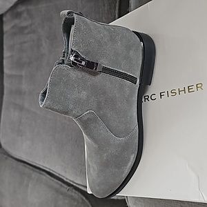 New gray boots size 5.5